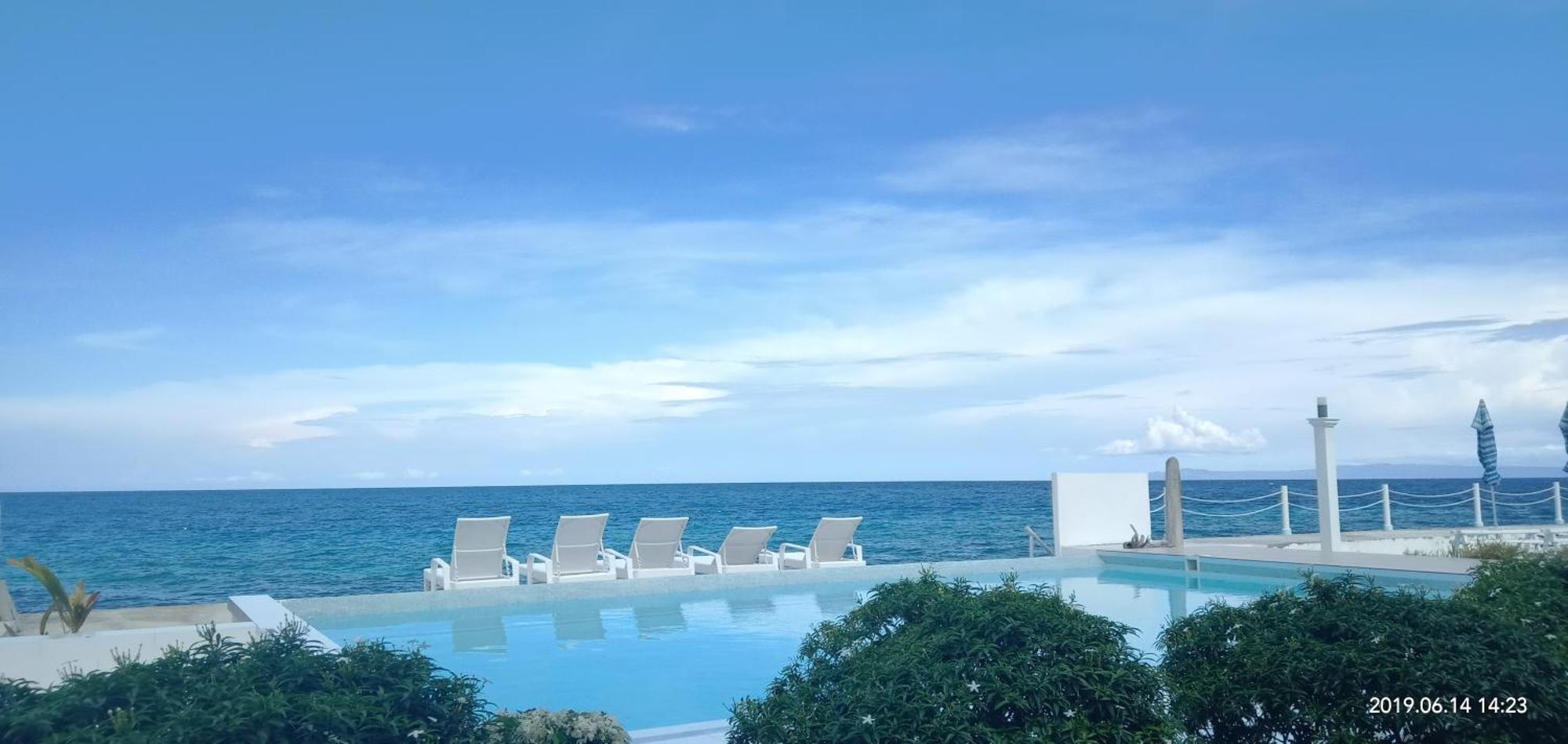 Seascape Beach Resort Oslob Exteriör bild