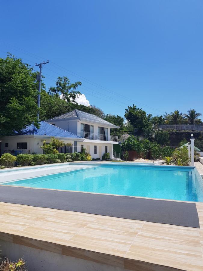 Seascape Beach Resort Oslob Exteriör bild