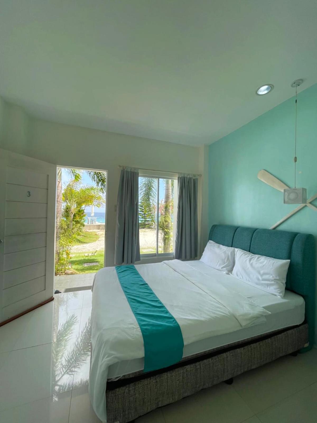 Seascape Beach Resort Oslob Exteriör bild